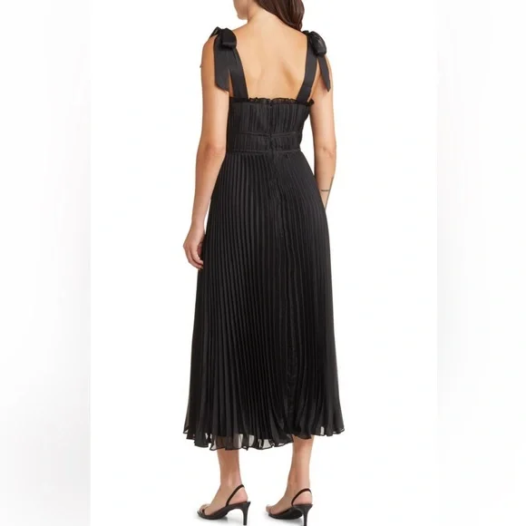 Adelyn Rae Bianca Pleated Organza Midi Dress - Picture 3 of 4
